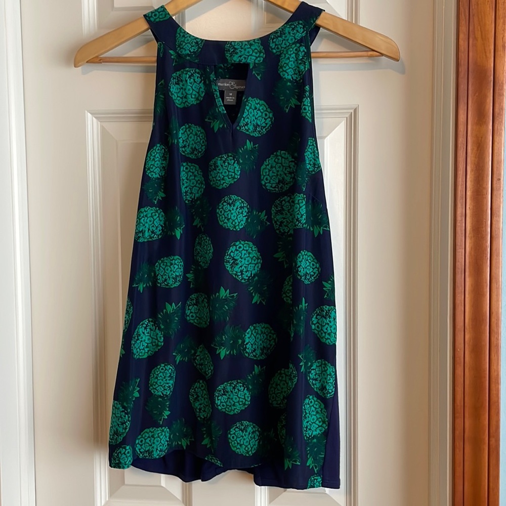 Cute pineapple design tank. Size M